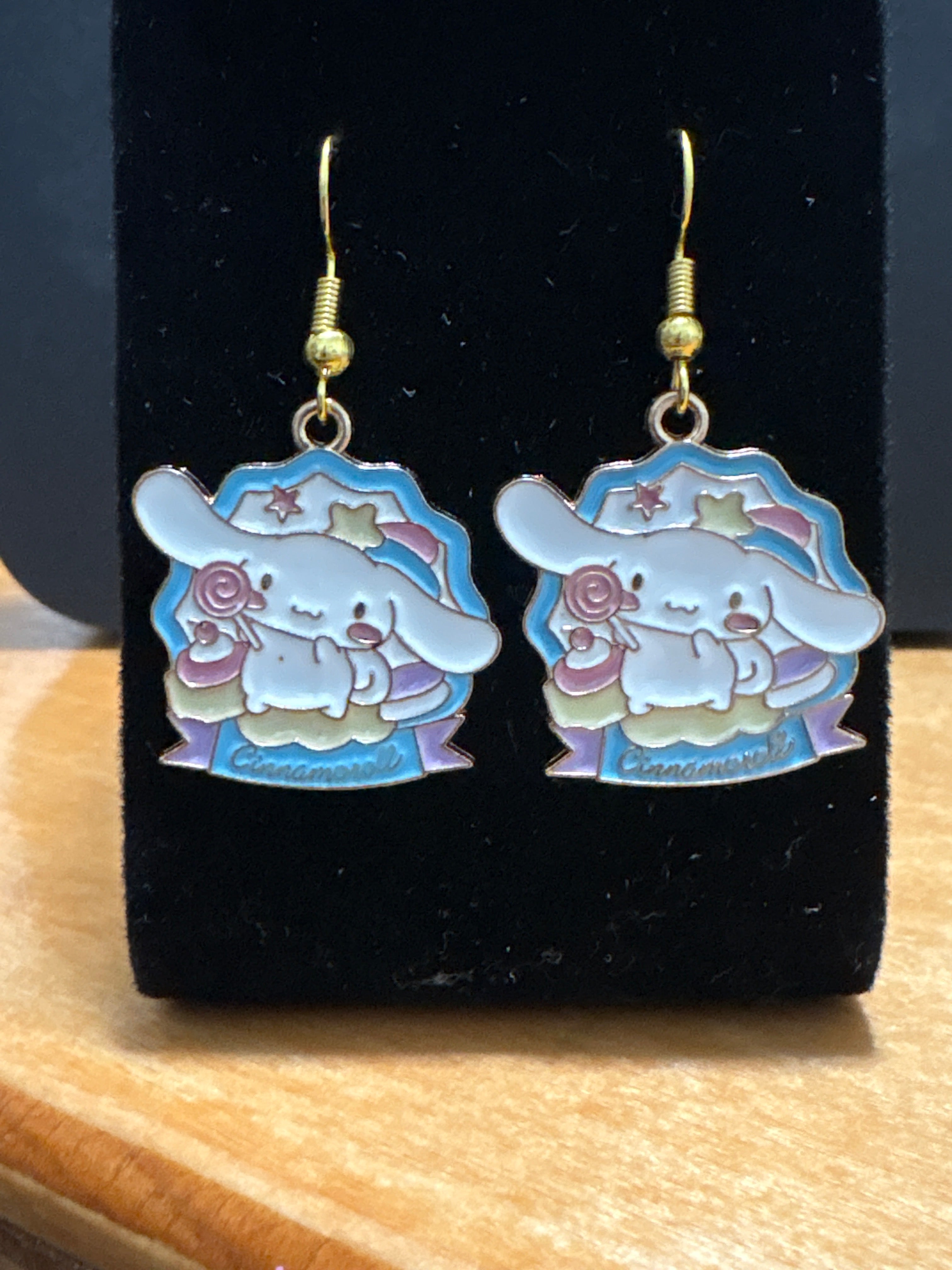 HK Metal Character Earrings