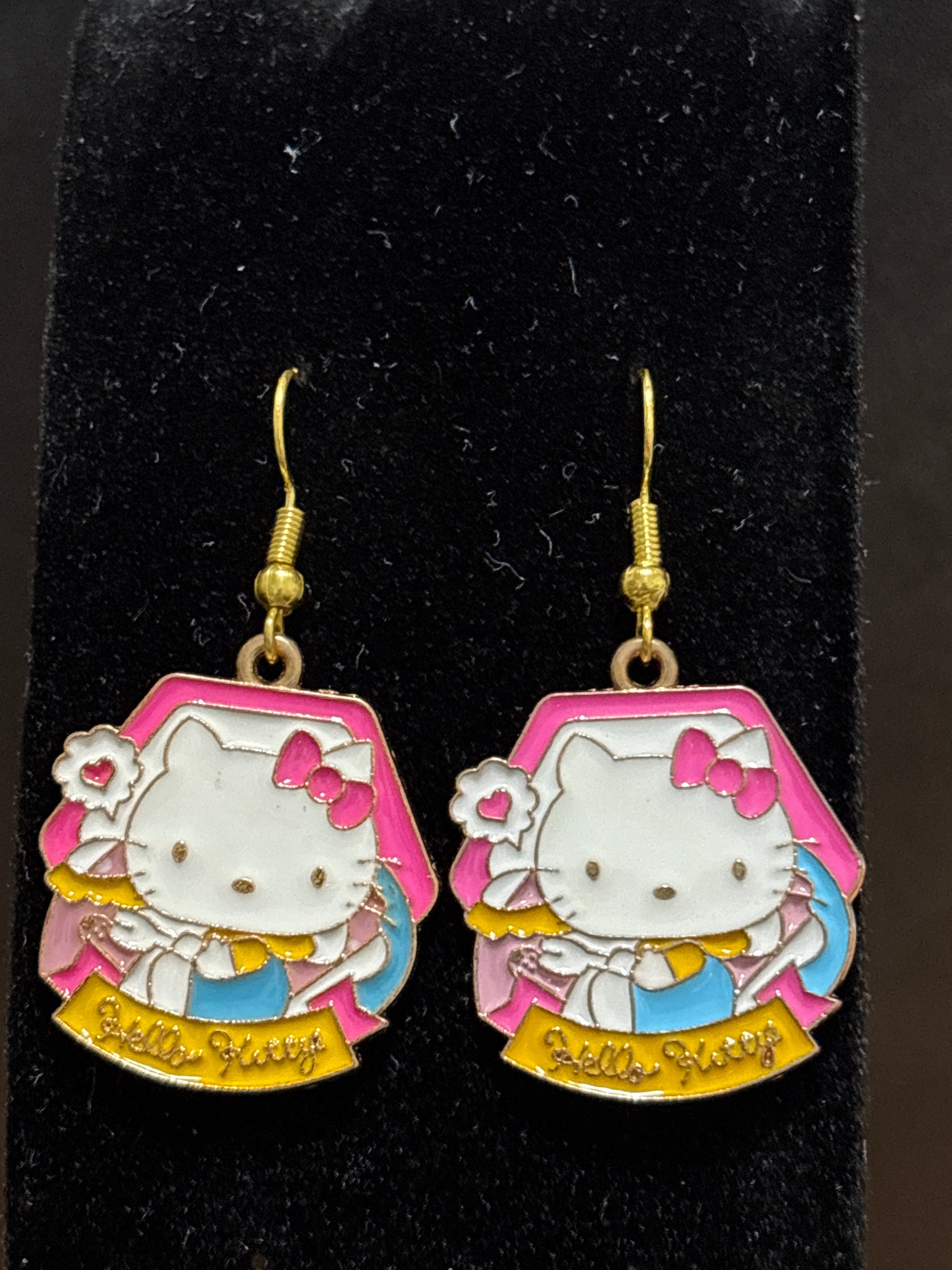 HK Metal Character Earrings